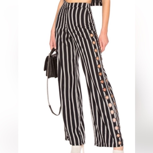 REVOLVE Pants - Revolve House of Harlow 1960 Holden Pant in Deep Women’s Wide Leg Stripe Size M